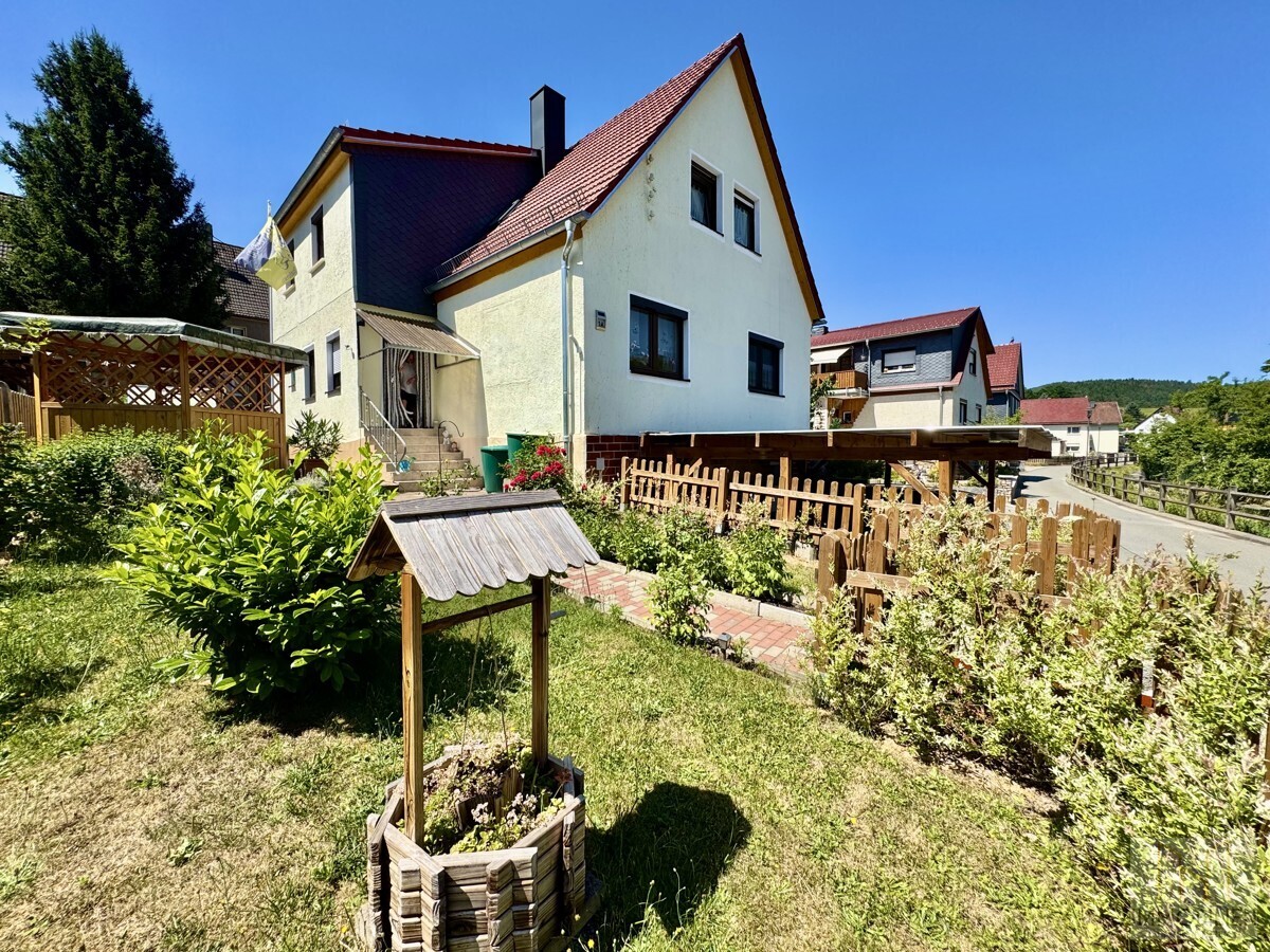 Liebevoll angelegter Vorgarten