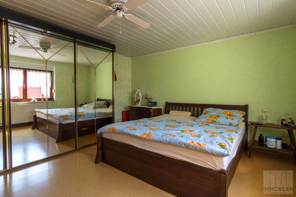 OG: Schlafzimmer
