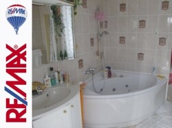 D-Remax-Bad3