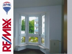 D-Remax-4