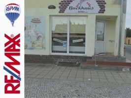 D-Remax-8