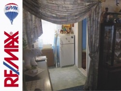 D-Remax-8