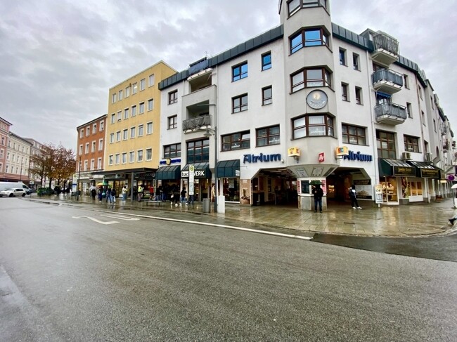 Außenaufnahme - Atrium