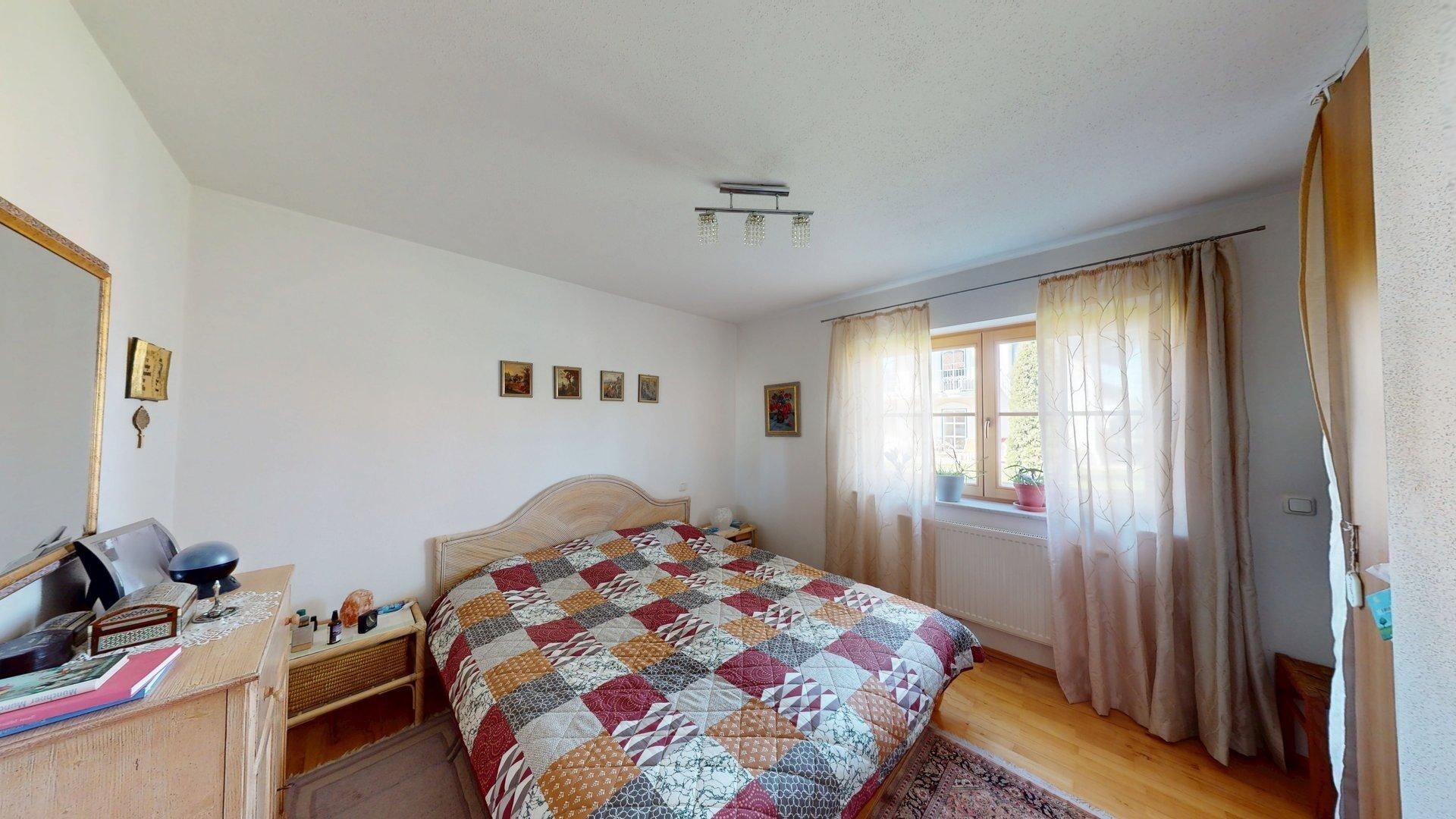 Schlafzimmer - EG