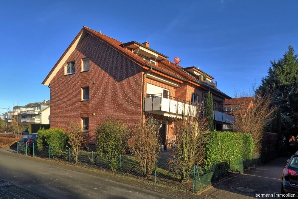 Das Objekt befindet sich in beliebter Lage von Steinhagen.