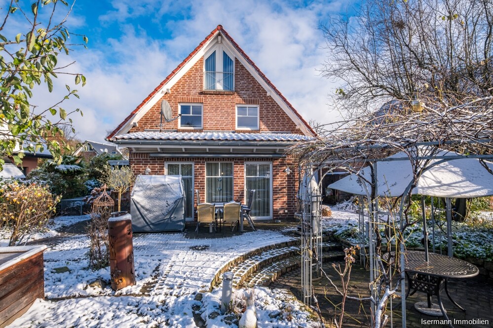 Modernes Einfamilienhaus im Landhausstil