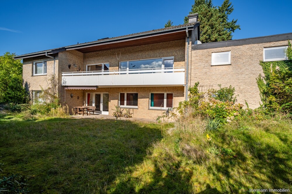 Der Garten ist vor fremden Blicken geschützt.