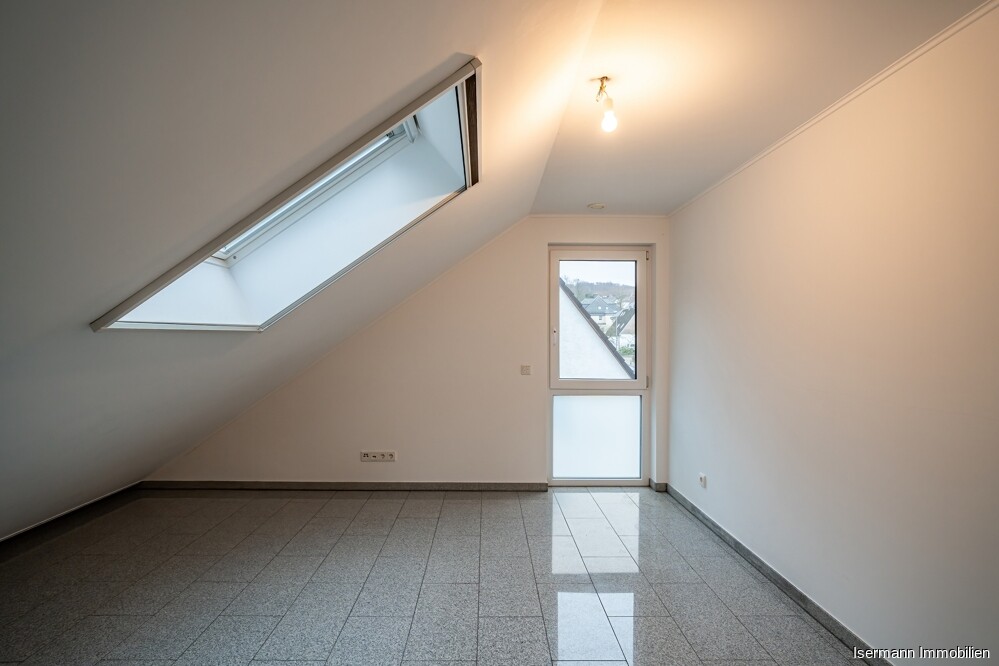 Das Schlafzimmer ist klein aber fein.