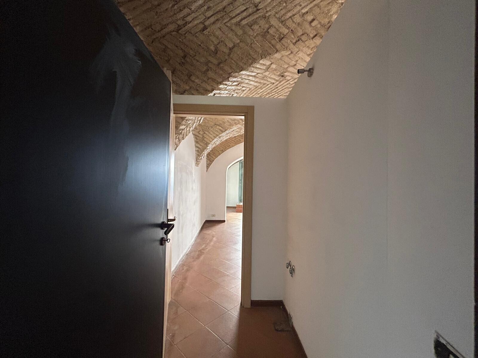 WhatsApp Image 2025-11-05 at 12.06.16 (5)