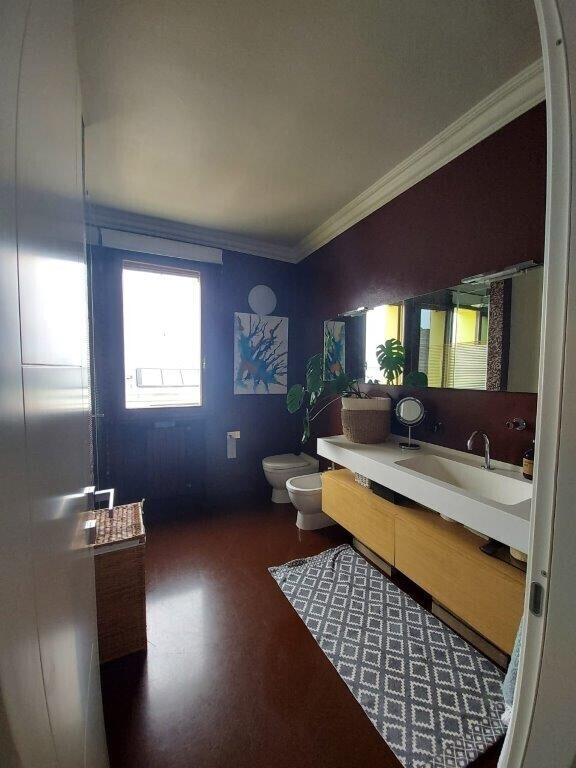 2e48aeb2-6576-489f-97eb-453a3c6cd17e