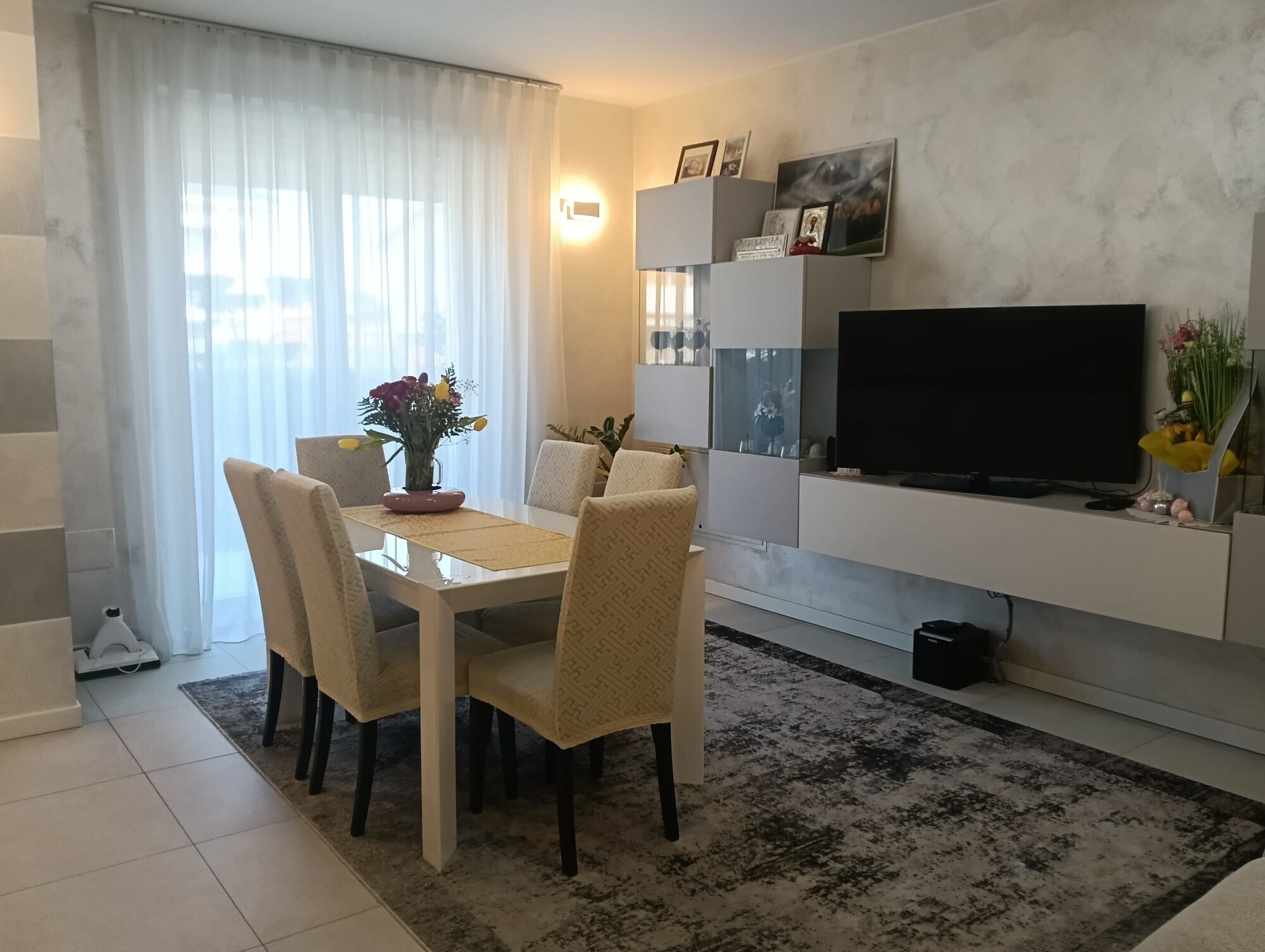 WhatsApp Image 2025-03-21 at 18.34.16 (1)