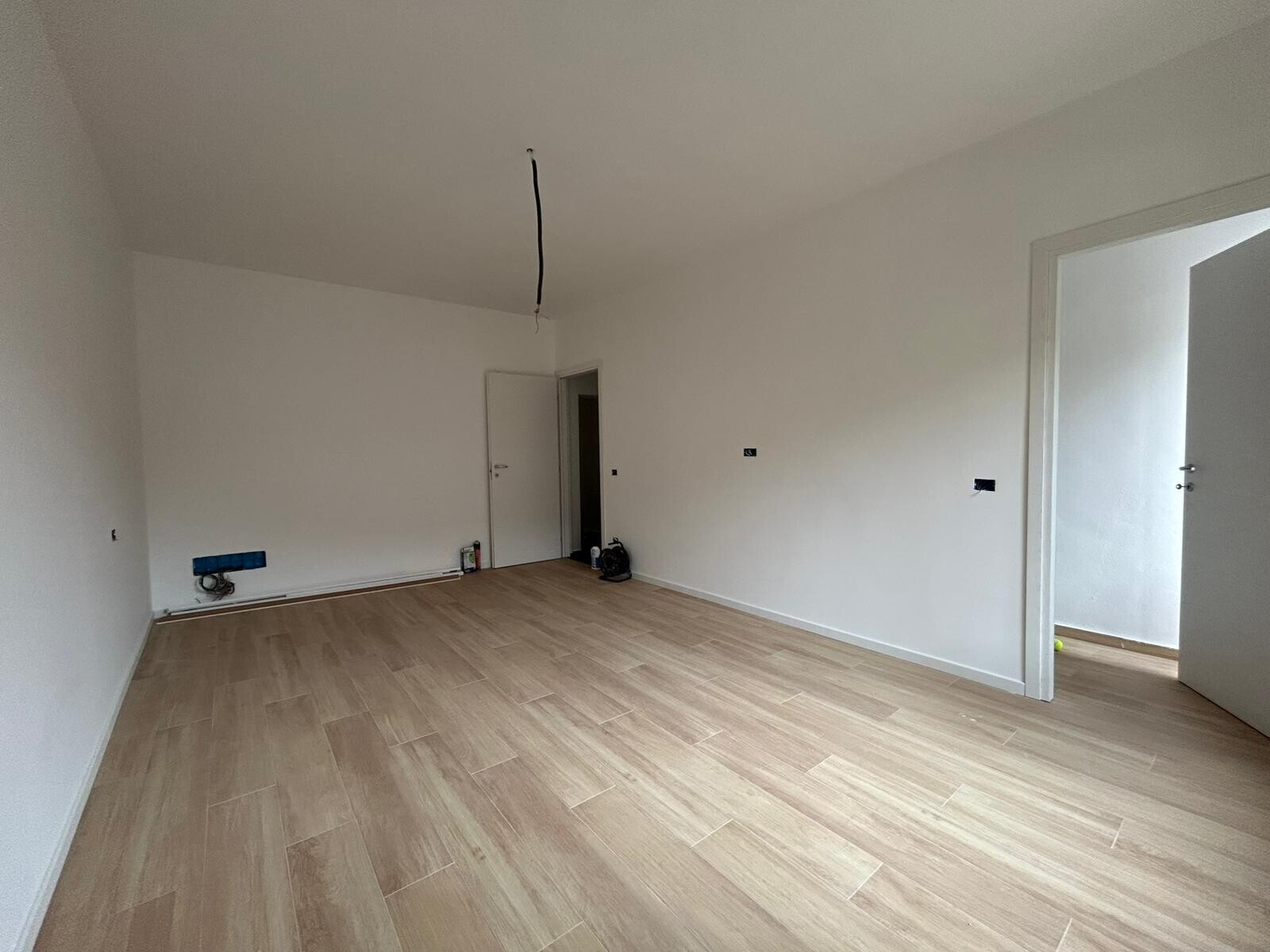 WhatsApp Image 2025-10-22 at 14.28.28 (1)