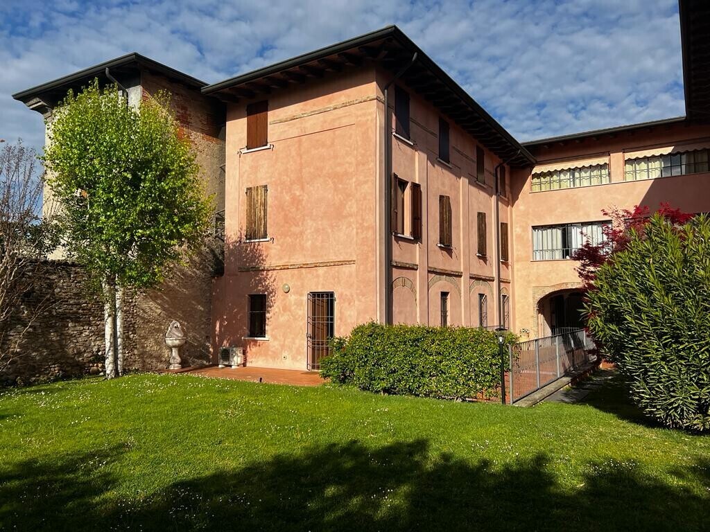 WhatsApp Image 2023-04-18 at 09.25.01 (3)