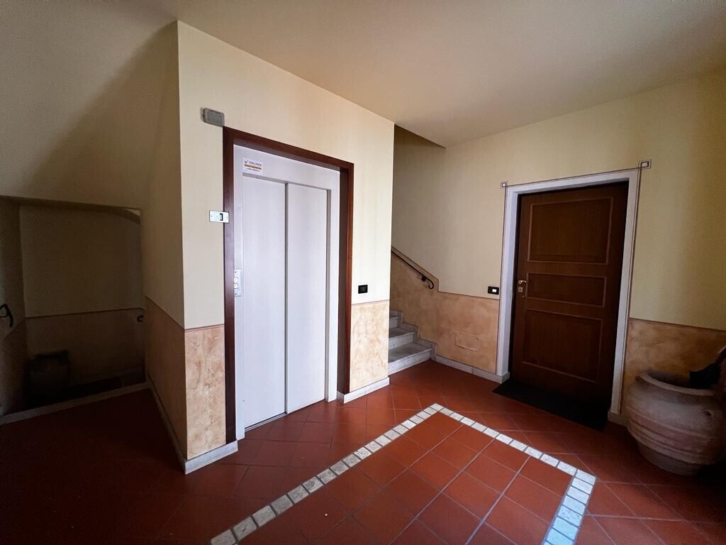 WhatsApp Image 2023-04-18 at 09.25.02