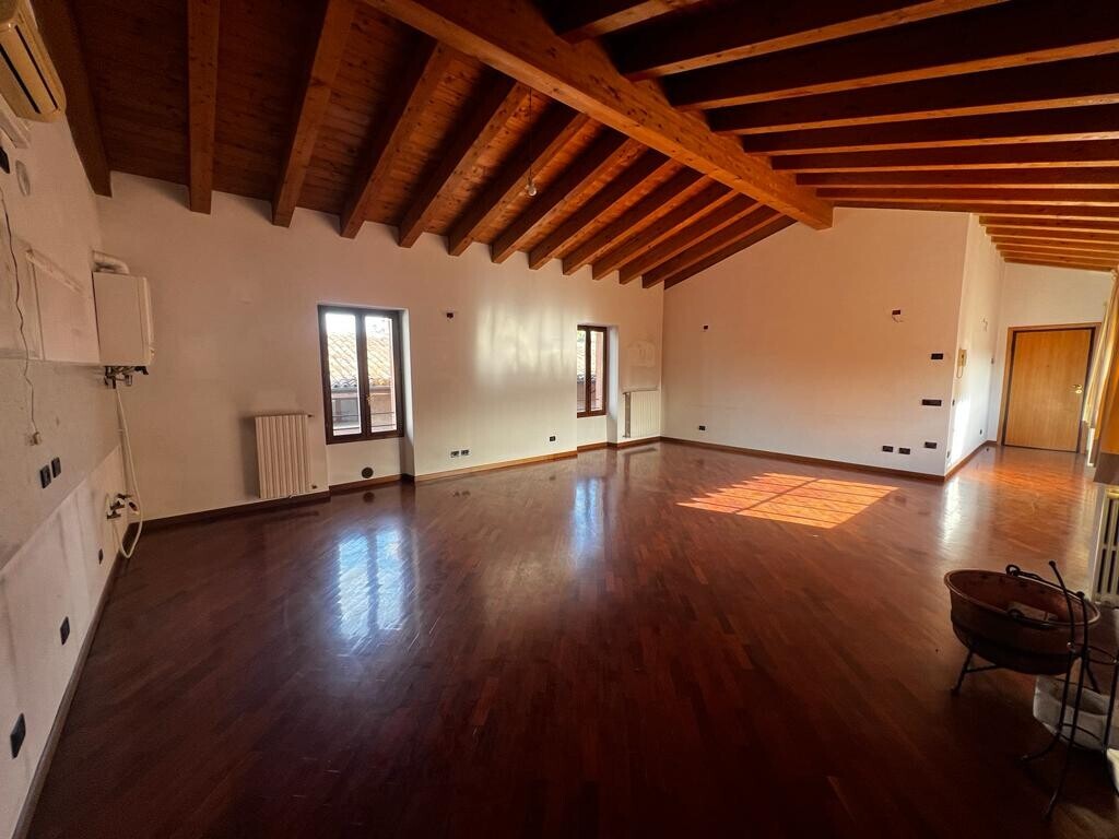 WhatsApp Image 2023-04-18 at 09.25.02 (3)