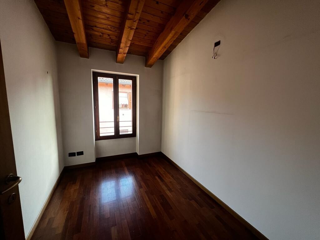 WhatsApp Image 2023-04-18 at 09.25.02 (8)