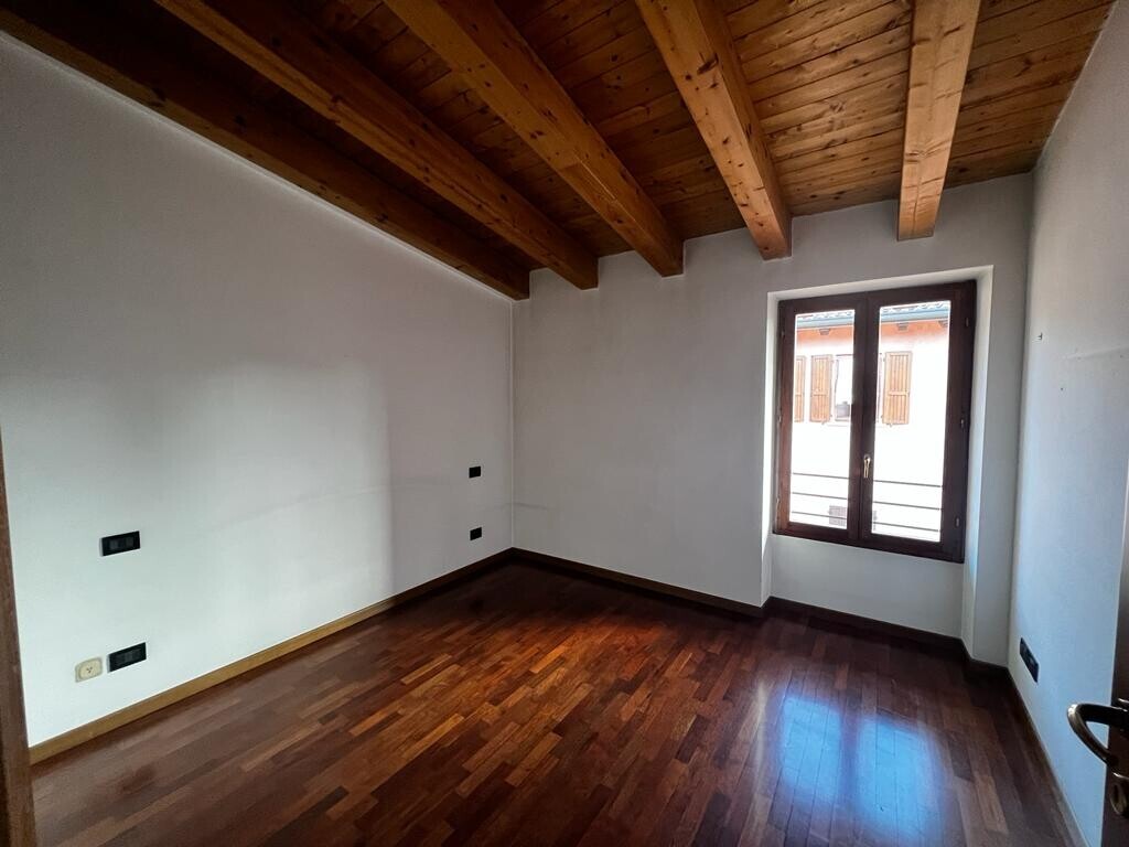 WhatsApp Image 2023-04-18 at 09.25.02 (11)