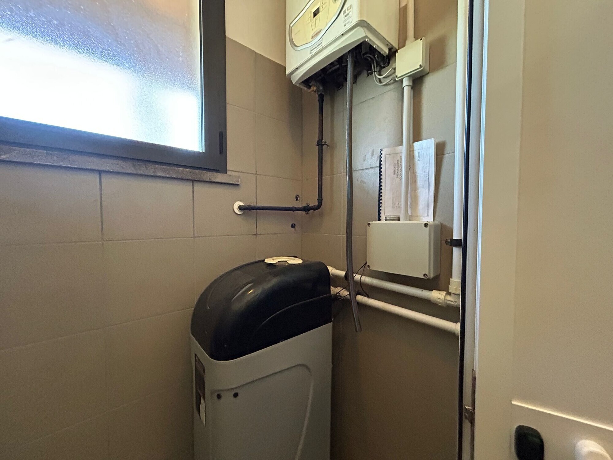 WhatsApp Image 2025-11-12 at 15.03.32 (3)