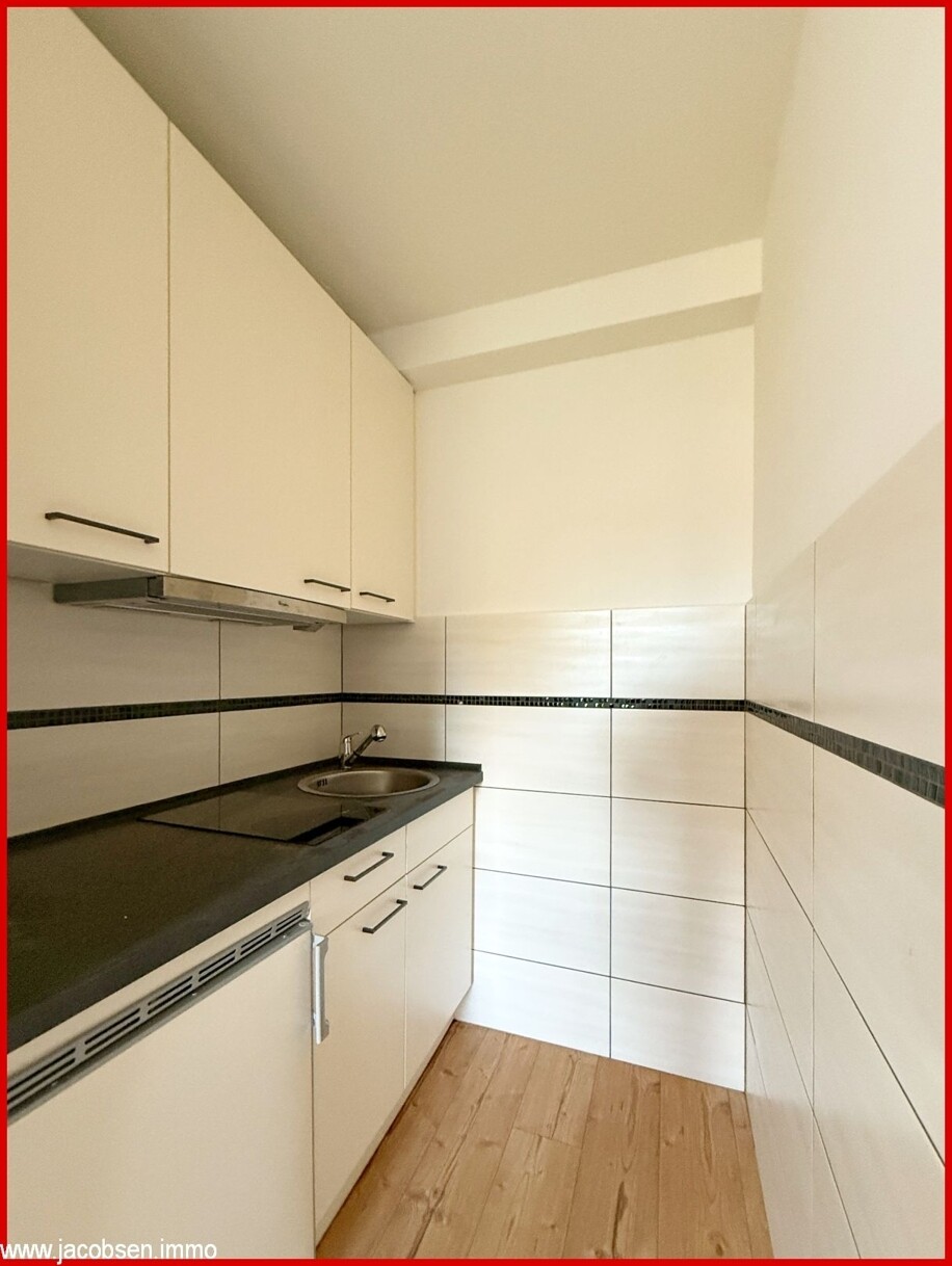 Pantry-Küche Einliegerwohnung im Eingangsgeschoss