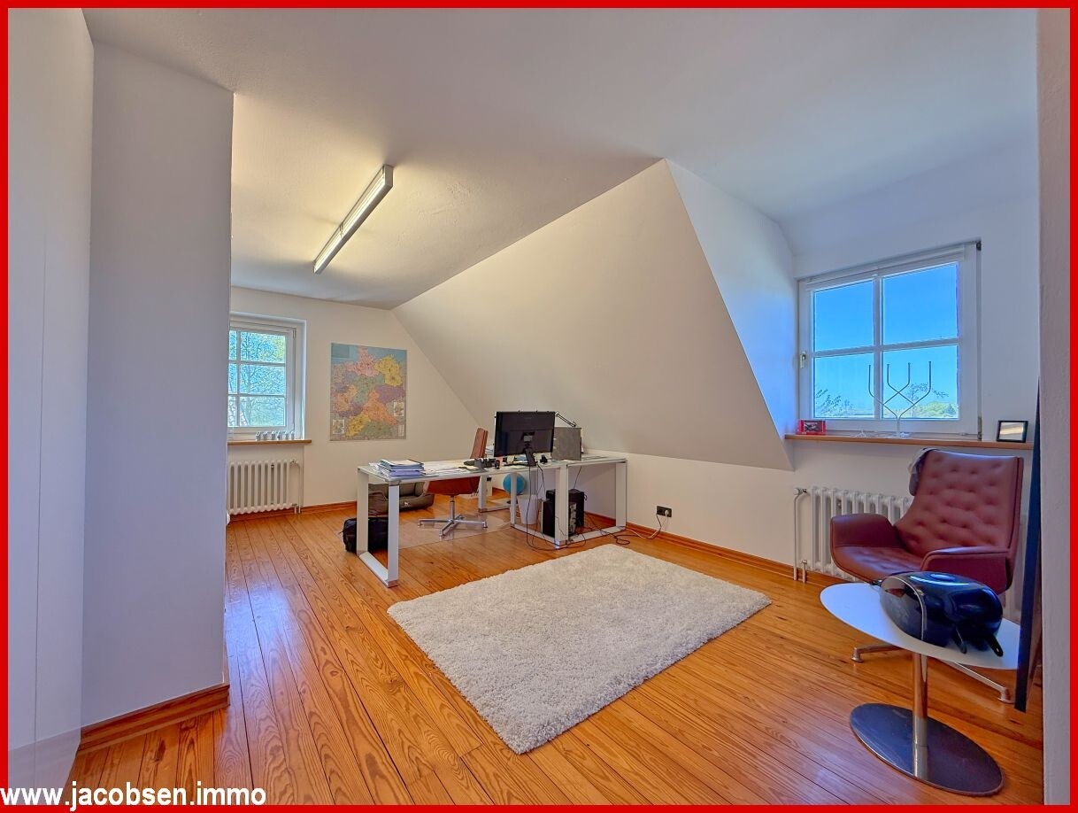 Kinderzimmer 1 im Dachgeschoss