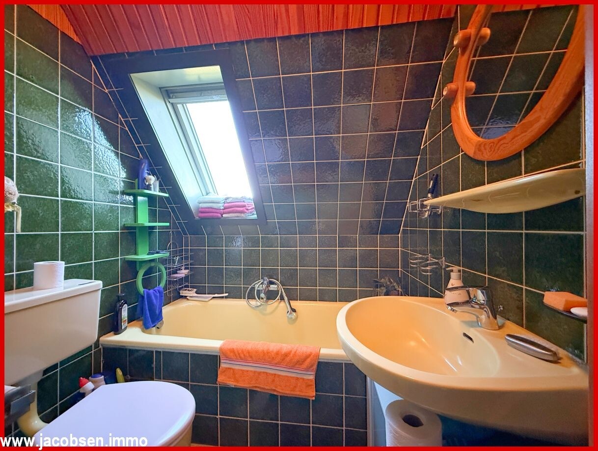 Badezimmer im Dachgeschoss