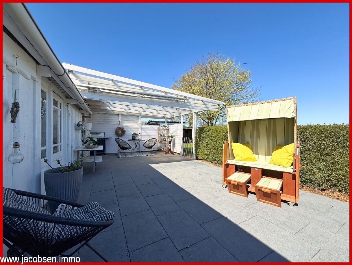 Terrassenbereich vor dem Partyraum