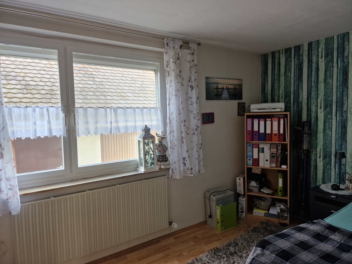 Büro/ Kind/ Gast im EG