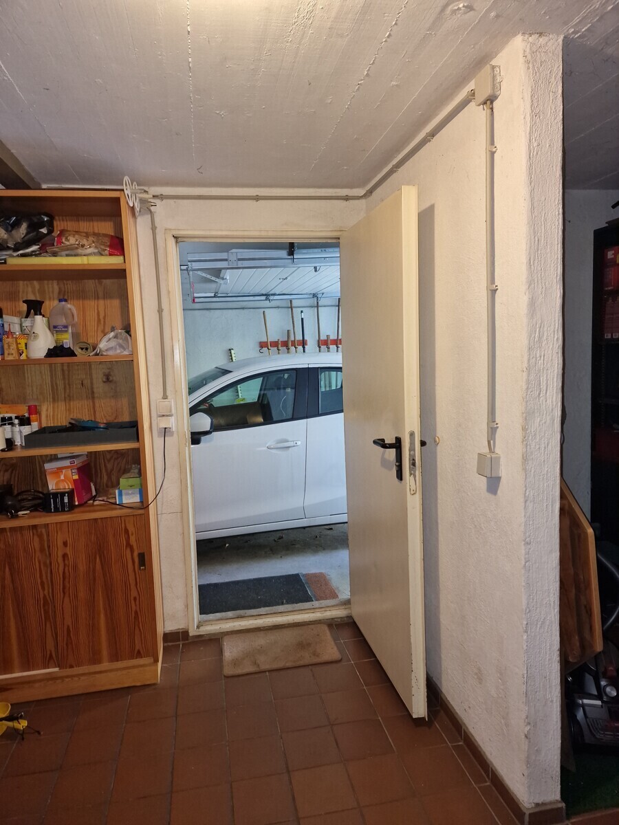 Garagenzugang im UG