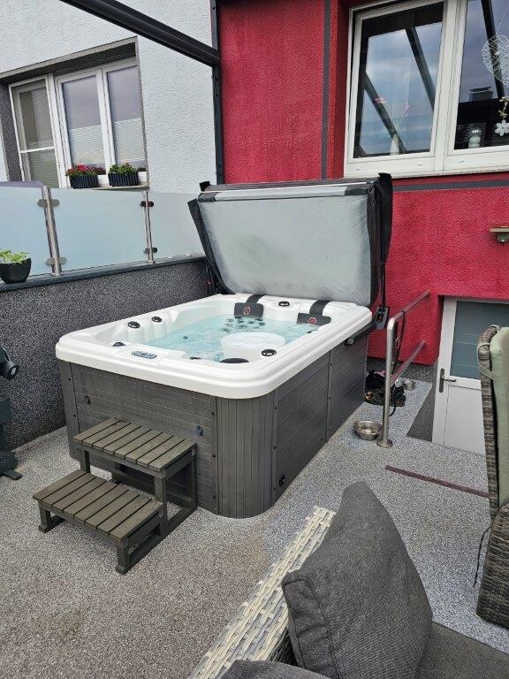 Whirpool