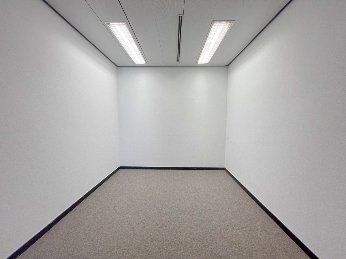 Pot. Küche / Büroraum