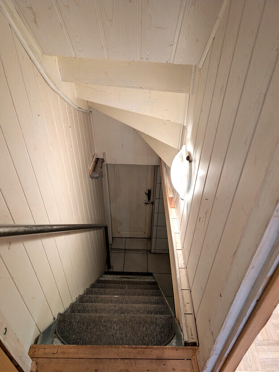 Kellertreppe