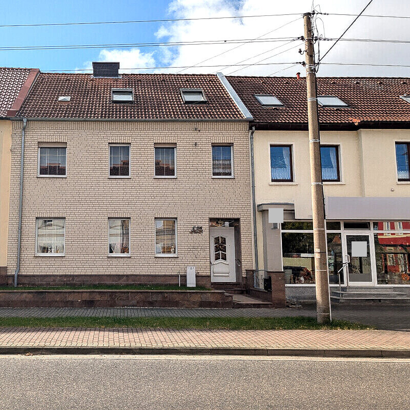Straßenansicht