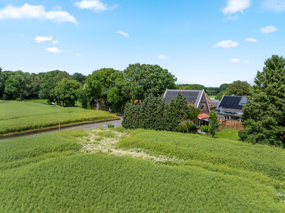 Waldseiterstrasse   (27)