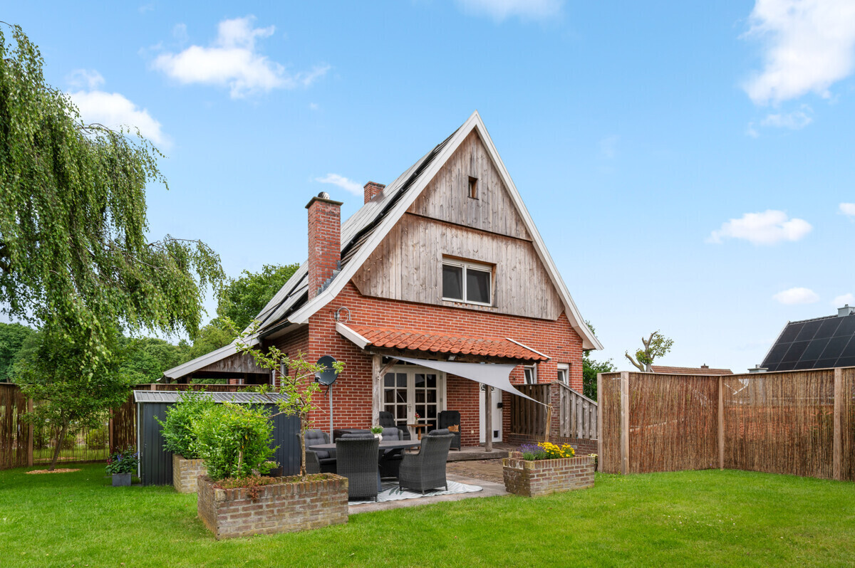 Waldseiterstrasse   (31)