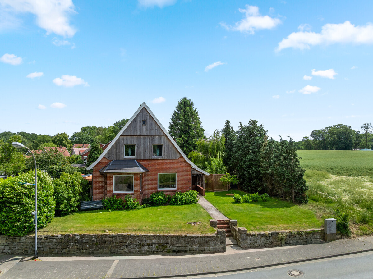 Waldseiterstrasse   (22)