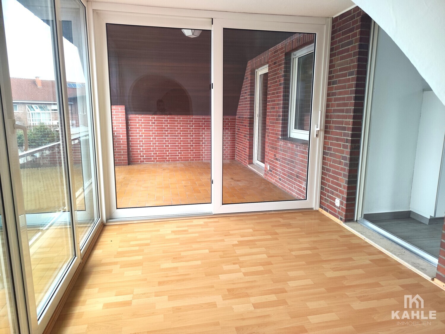 Loggia mit Wintergarten OG