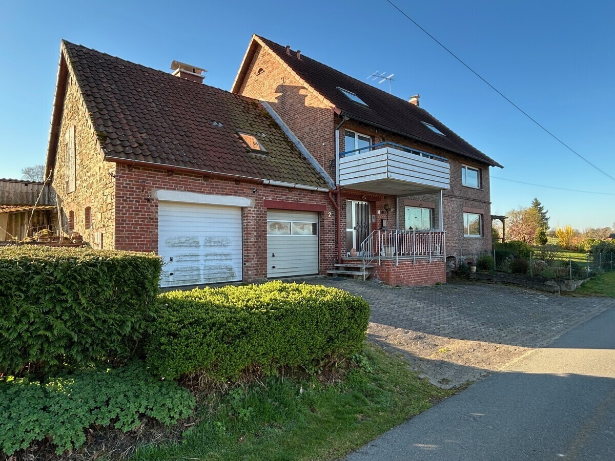 Straßenansicht