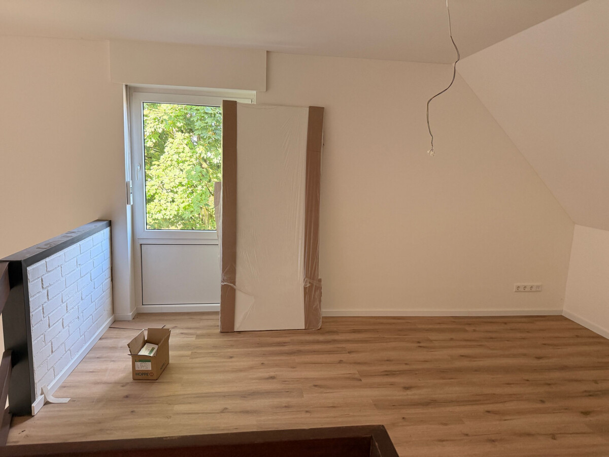 Leere Maisonette-Wohnung