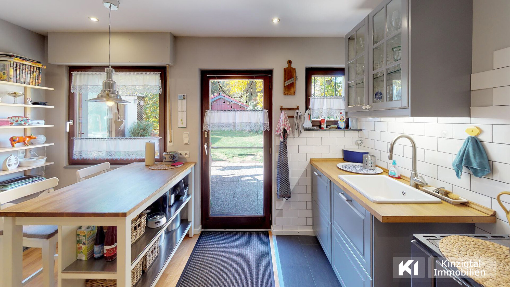 ... hier gehts zum sonnigen Terrassenplatz