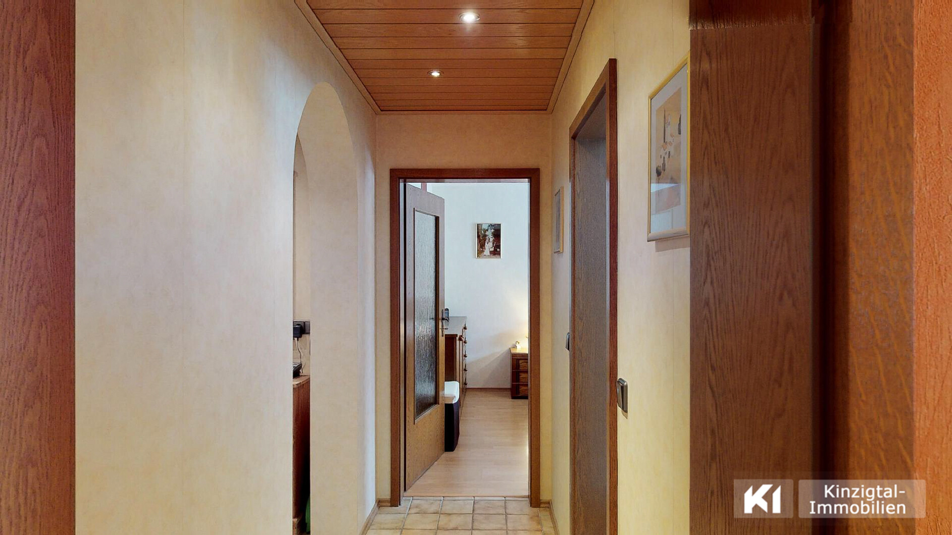 ... hier gehts zu den Schlafräumen - EG