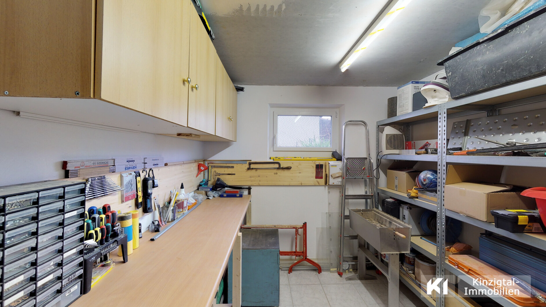 ... Platz zum Schrauben