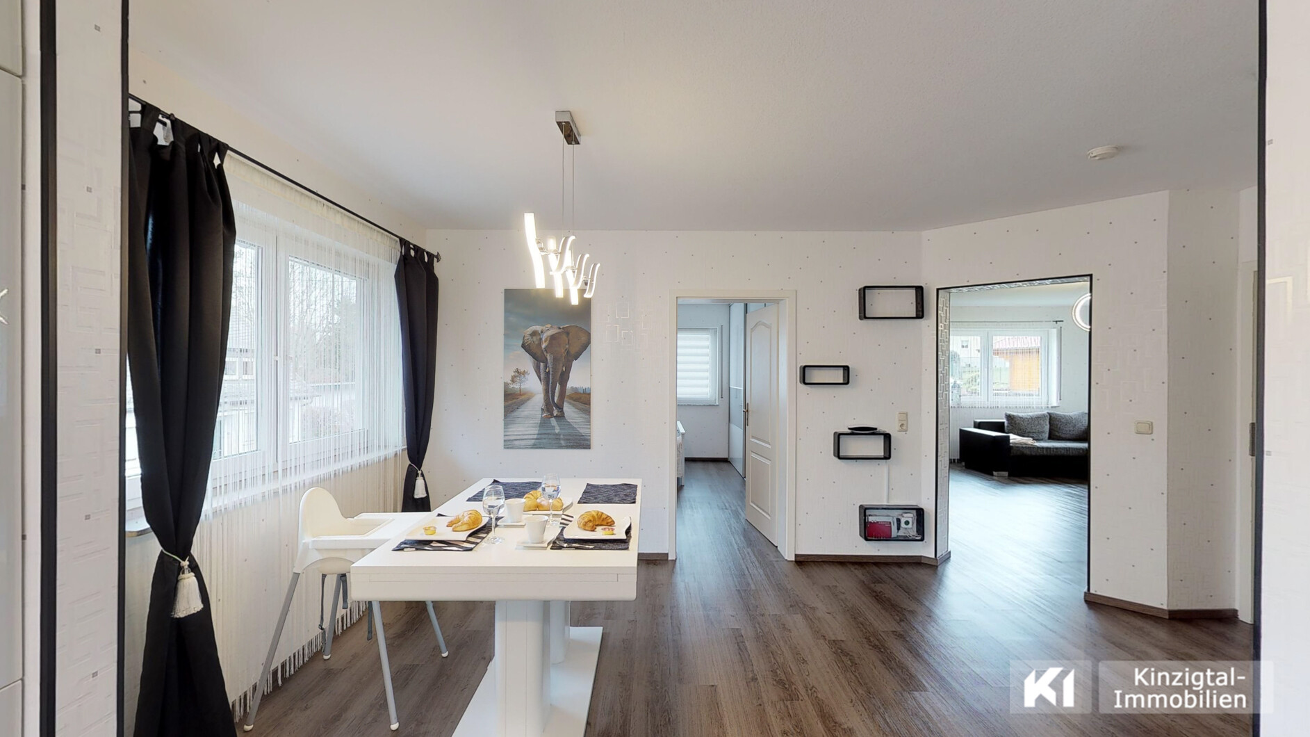 ... Offener Küchenbereich