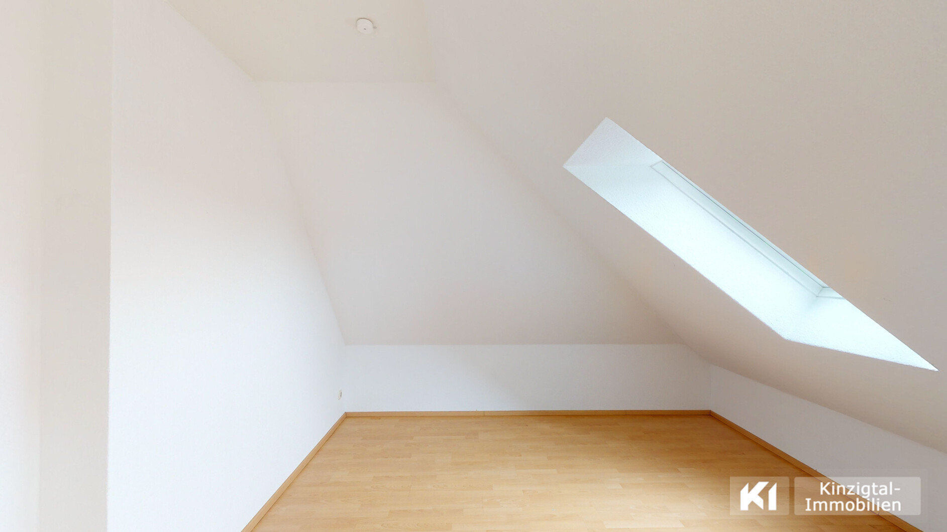 ... platz für Ihre Tischecke