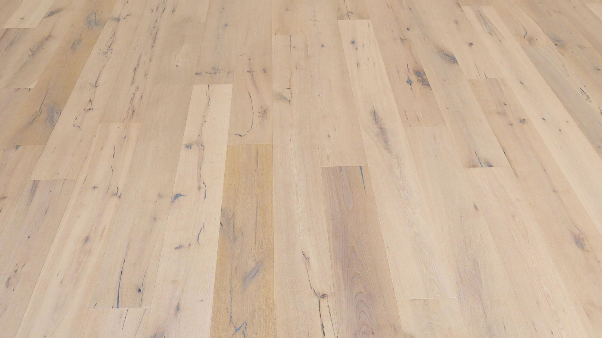 ... schöner Pakettboden (Eiche hell) 