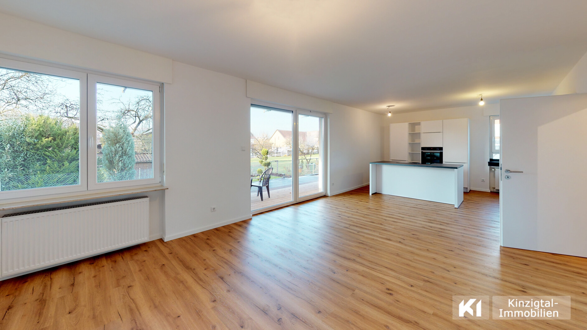 ... geräumig und hell