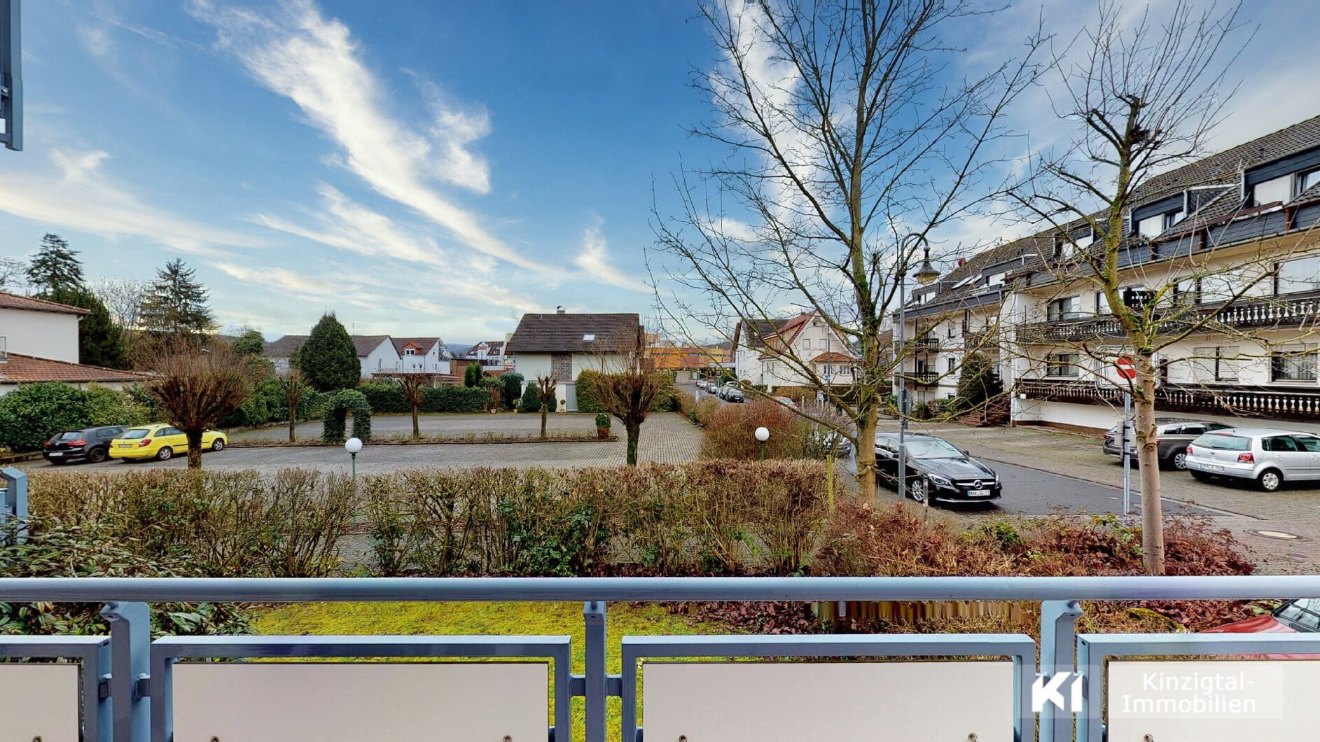 ... Aussicht vom Balkon