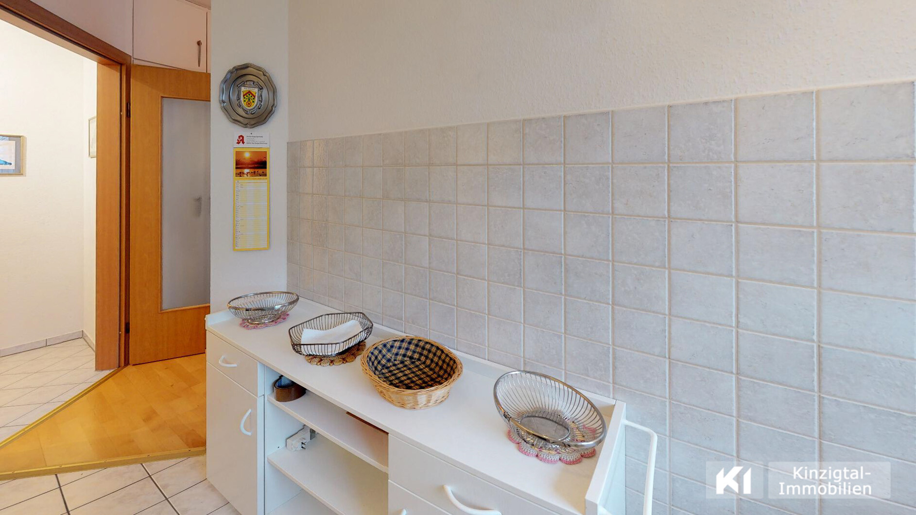 ... Küche offen begehbar