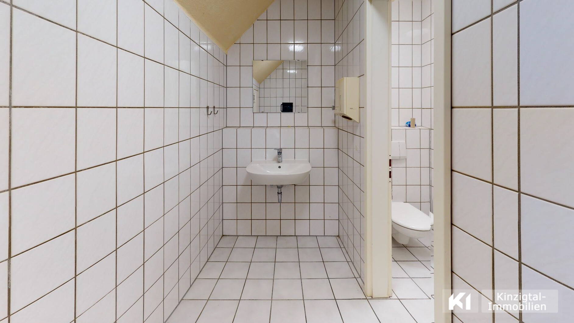 ... WC 2