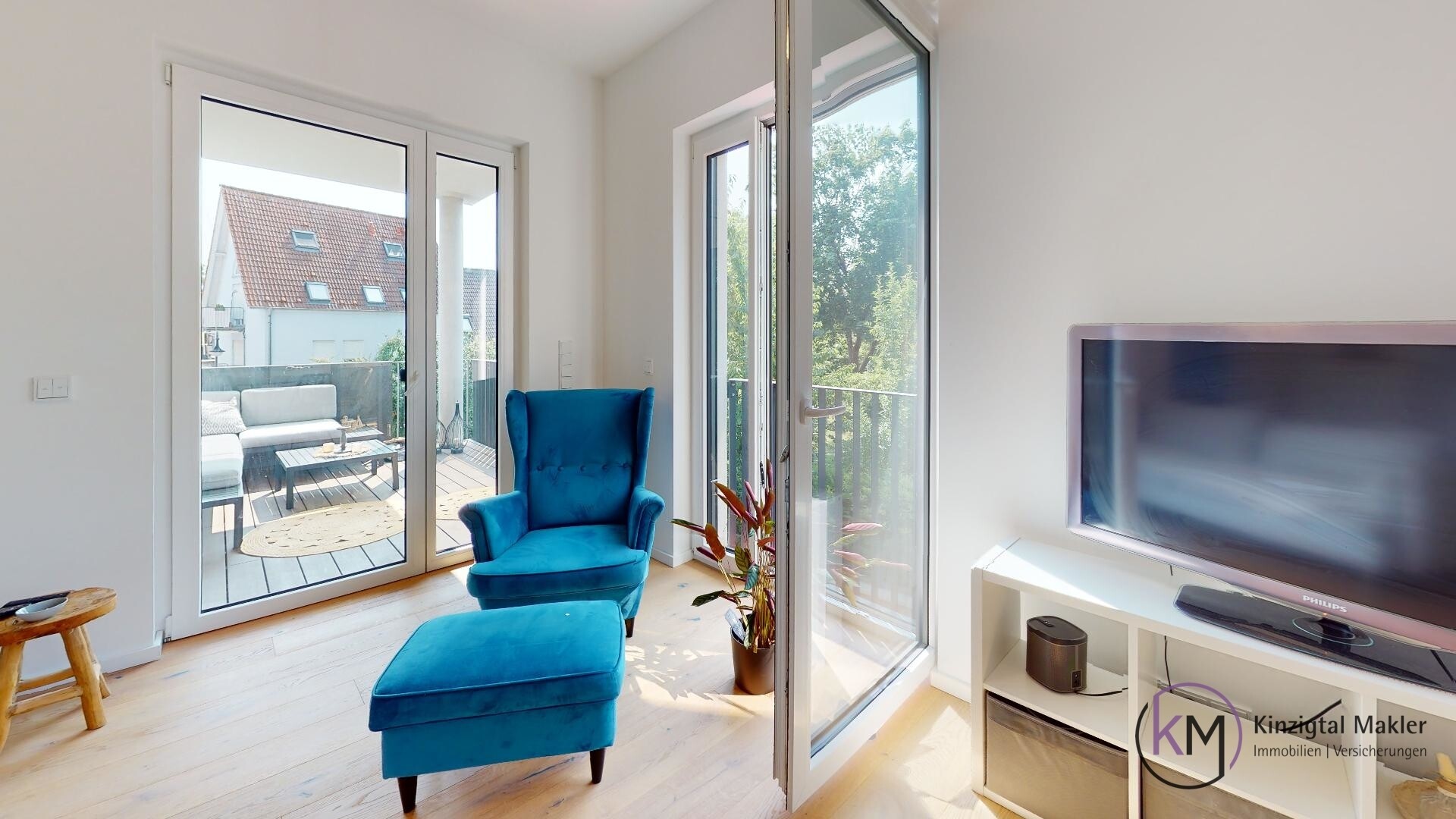 231010-Living-Room(1)