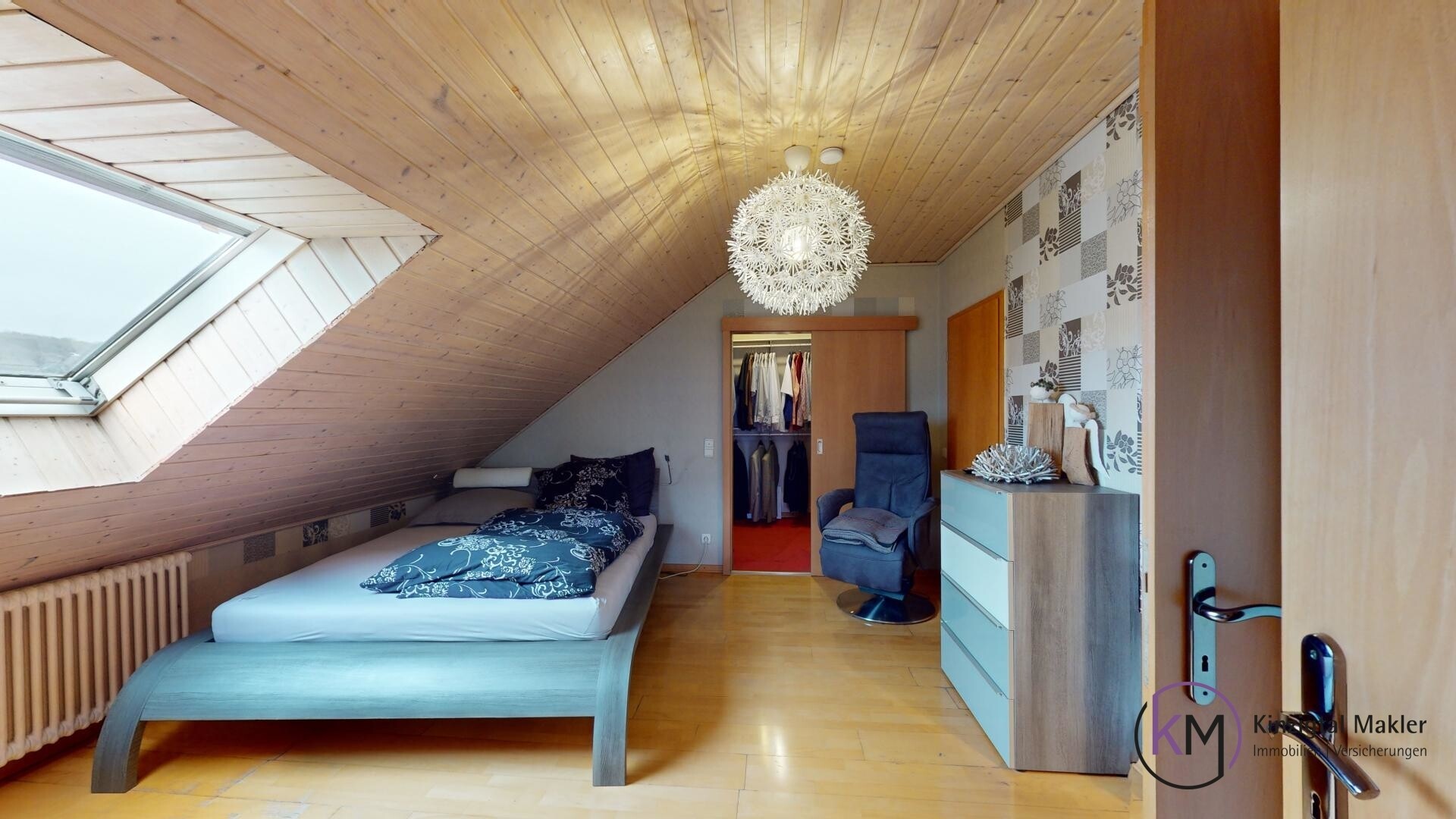 241002-Schlafzimmer-DG